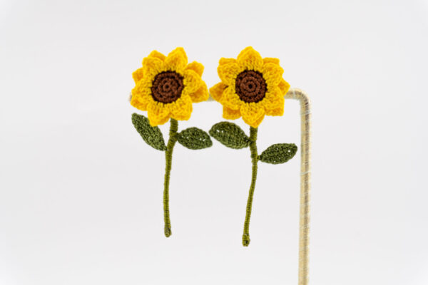 Sunflower - golden yellow - Image 4