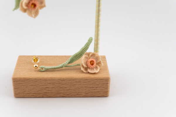 Sacred Lily - blush pink - Image 4
