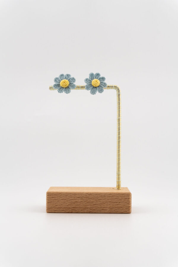 Morning Daisy - soft blue - Image 3