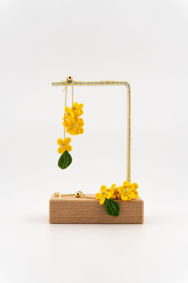 Osmanthus Glowfall - bright yellow - Image 2