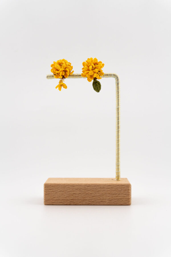Osmanthus Flowerball - yellow - Image 3