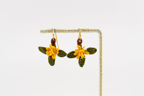 Osmanthus Trio - yellow - Image 4