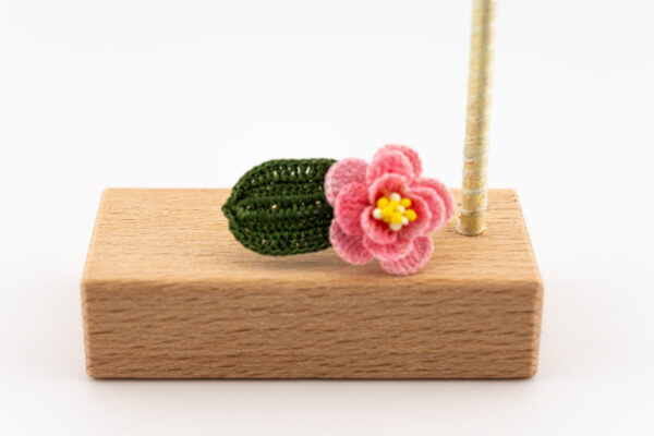 Camellia in Spring - pink - Image 4