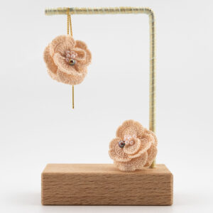 Ginkgo Drop - muted apricot