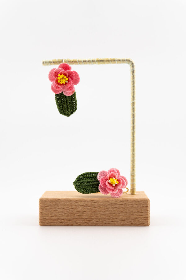 Camellia in Spring - pink - Image 2