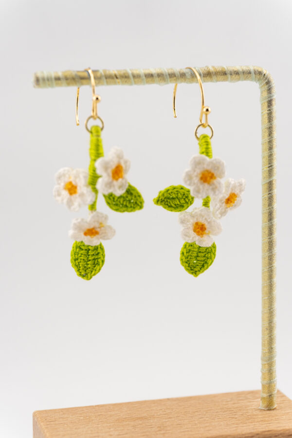 Spring Floret - white - Image 4