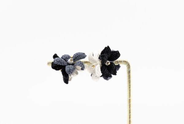 Pinwheel Bloom – midnight grace - Image 4