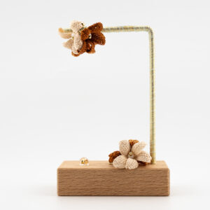 Pinwheel Bloom – autumn whisper