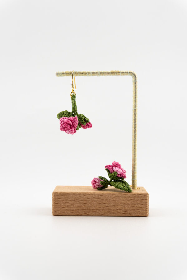 Baby Rose Buds - pink ombré - Image 2