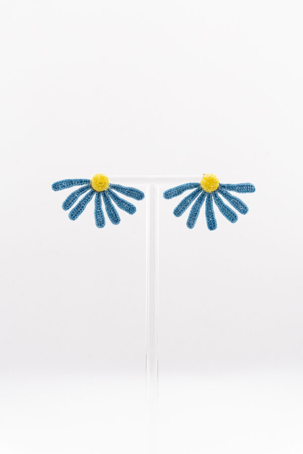Half Daisy – blue - Image 3
